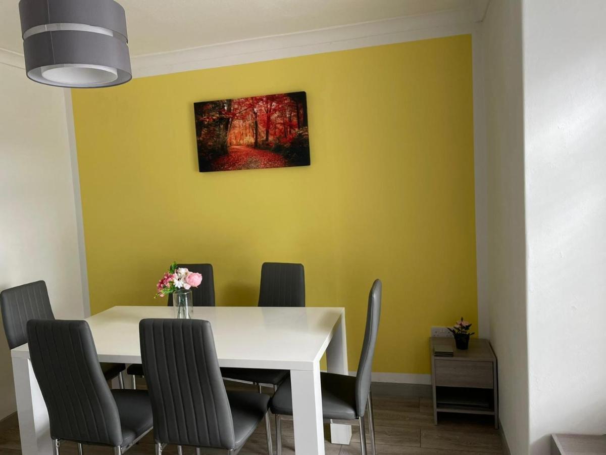 Jewel Of Barking London Villa Esterno foto